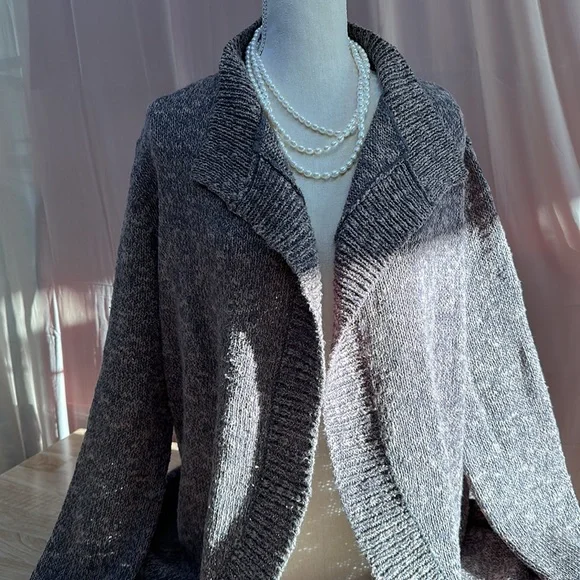 CAbi Cardigan Open Front Rounded Bottom - Picture 9 of 9